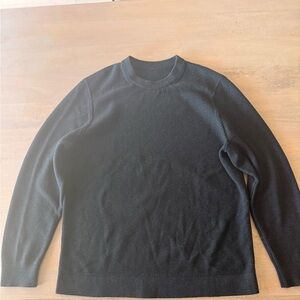 lululemon athletica Men's Black Crewneck Sweater